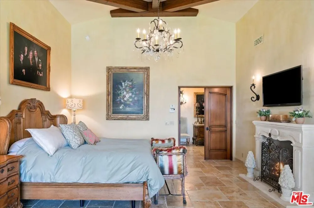 2553 Santa Barbara Avenue Los Olivos, CA 93441