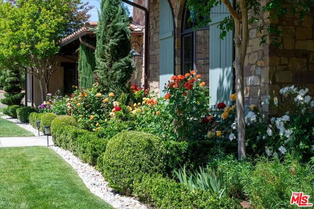 2553 Santa Barbara Avenue Los Olivos, CA 93441