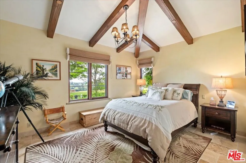 2553 Santa Barbara Avenue Los Olivos, CA 93441