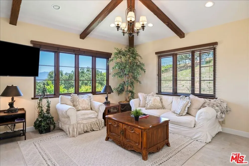2553 Santa Barbara Avenue Los Olivos, CA 93441