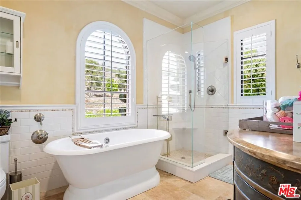 2553 Santa Barbara Avenue Los Olivos, CA 93441
