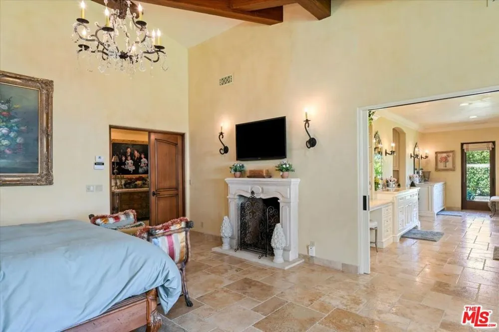 2553 Santa Barbara Avenue Los Olivos, CA 93441