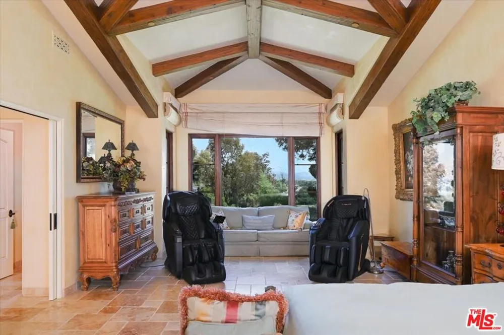 2553 Santa Barbara Avenue Los Olivos, CA 93441