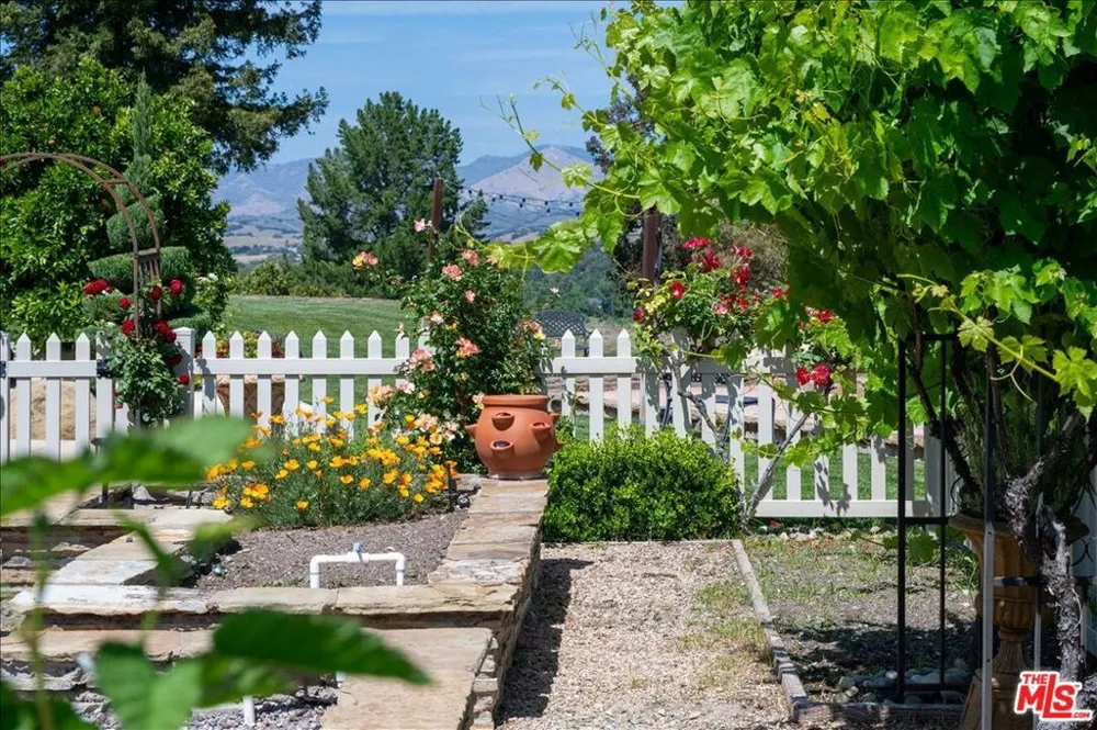 2553 Santa Barbara Avenue Los Olivos, CA 93441