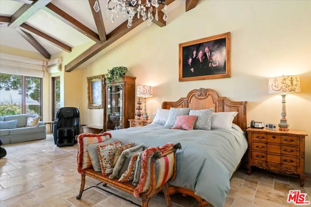 2553 Santa Barbara Avenue Los Olivos, CA 93441