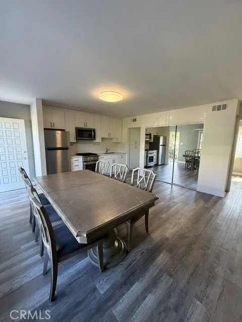 405 W Broadway #A Glendale, CA 91204
