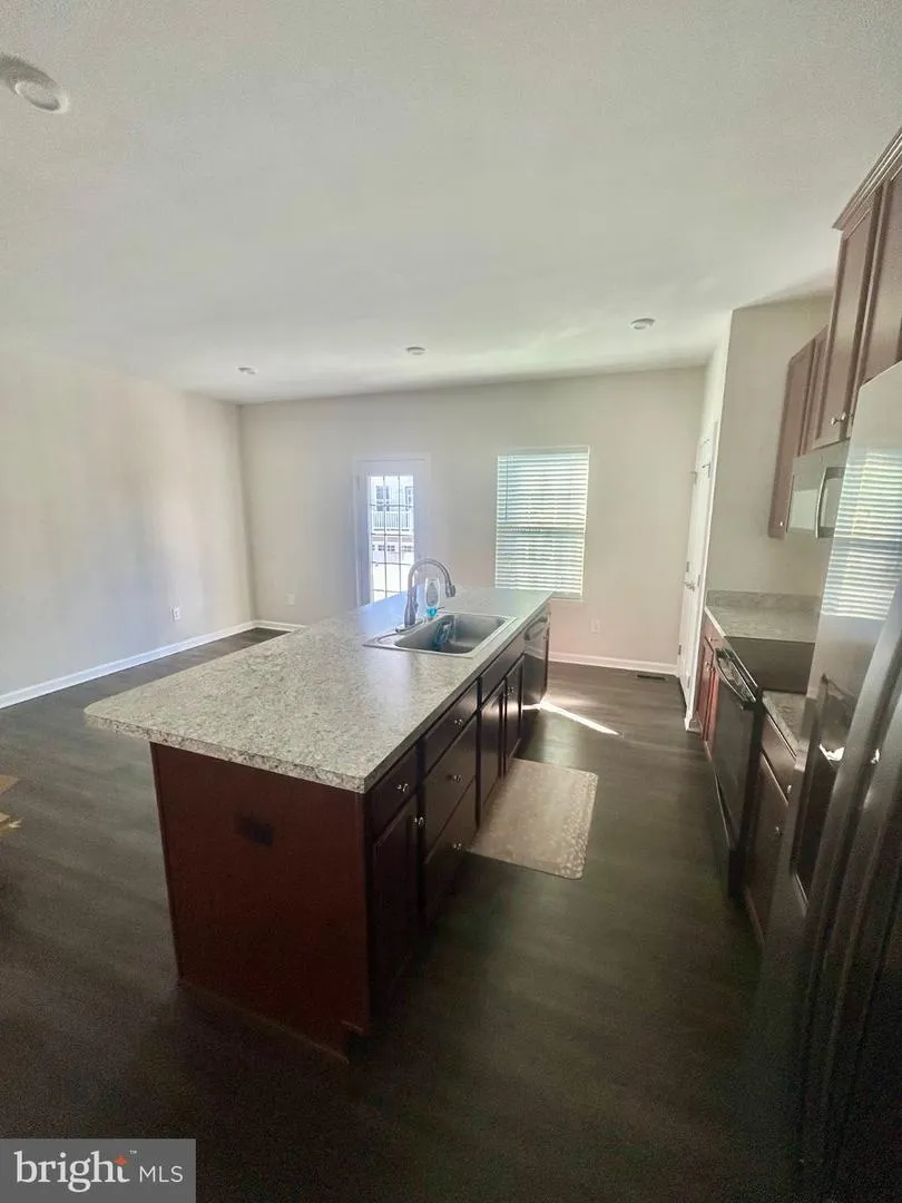 10248 WILLMARK WAY Ashland, VA 23005