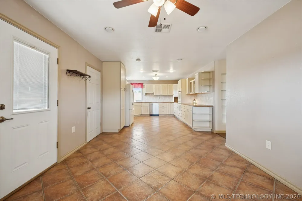 9122 Ns 3540 Road Prague, OK 74864