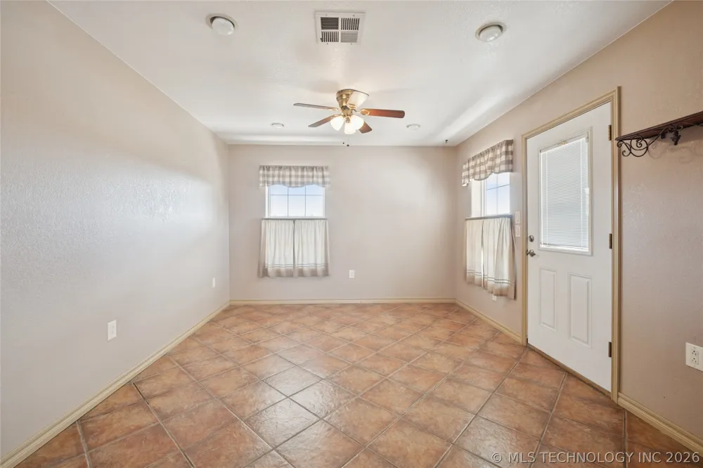 9122 Ns 3540 Road Prague, OK 74864