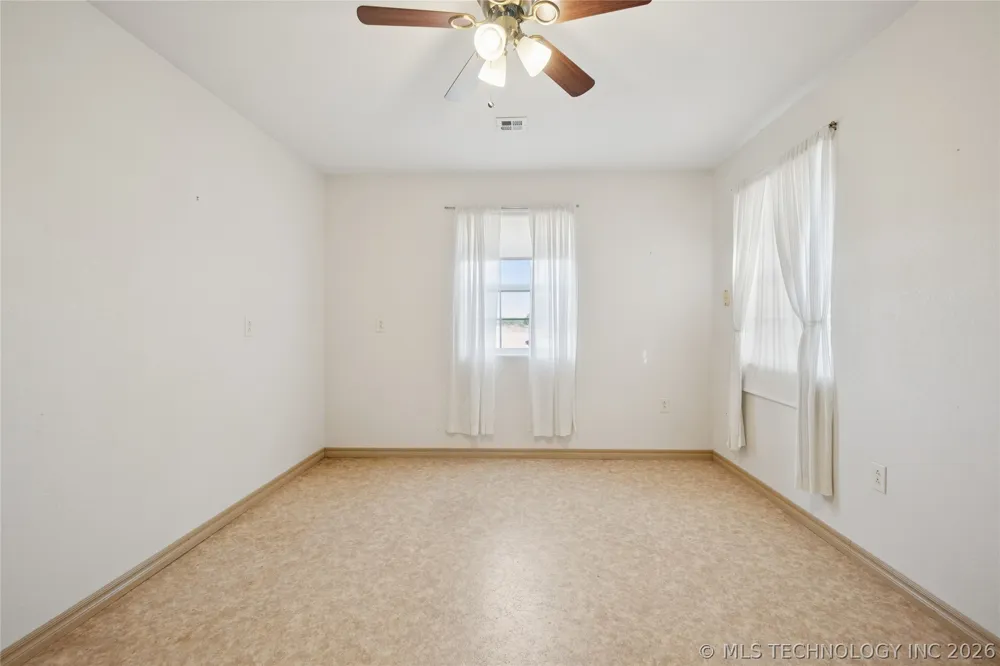 9122 Ns 3540 Road Prague, OK 74864