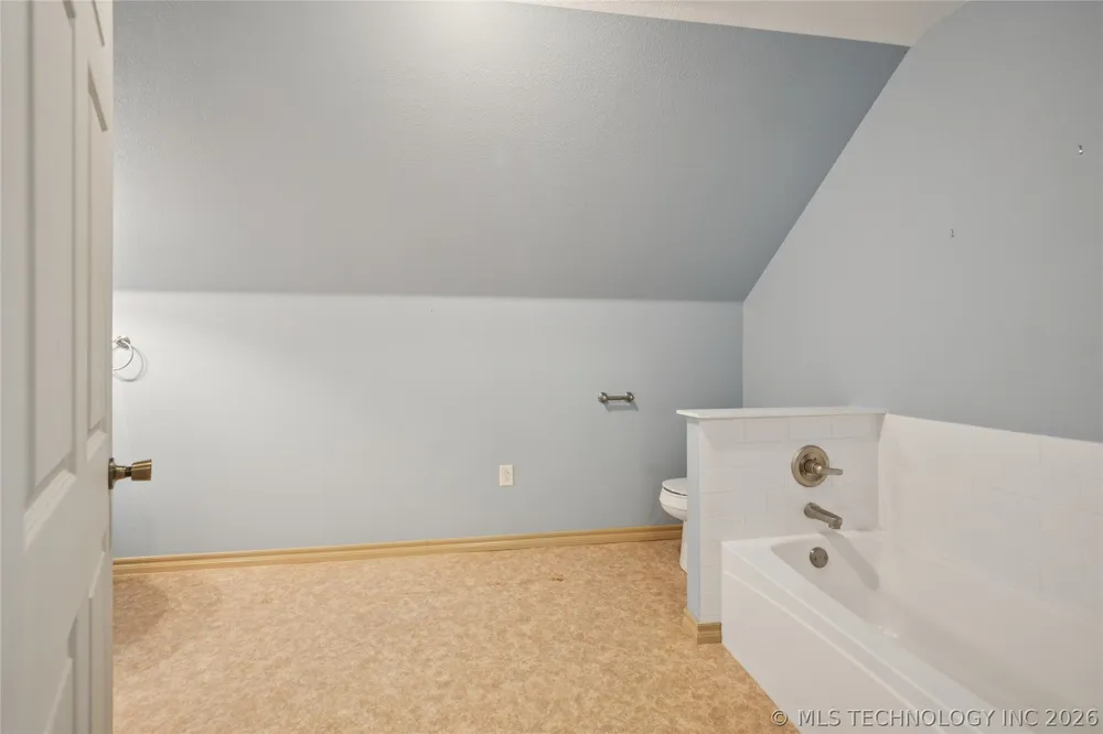 9122 Ns 3540 Road Prague, OK 74864