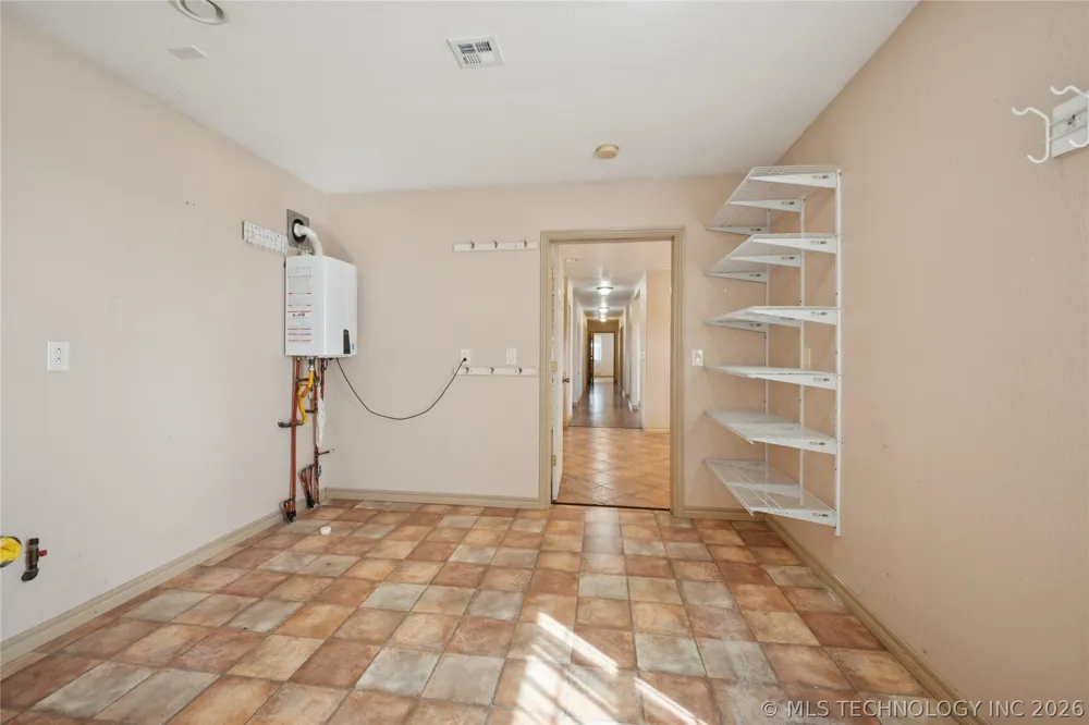 9122 Ns 3540 Road Prague, OK 74864