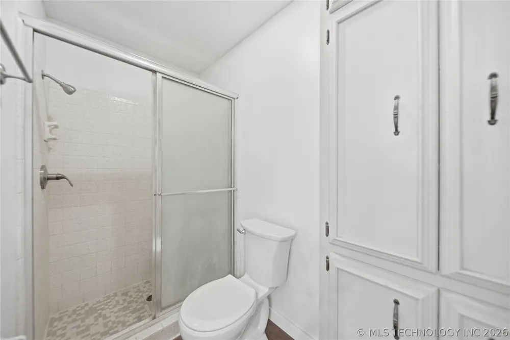 3928 E 60th Place Tulsa, OK 74135