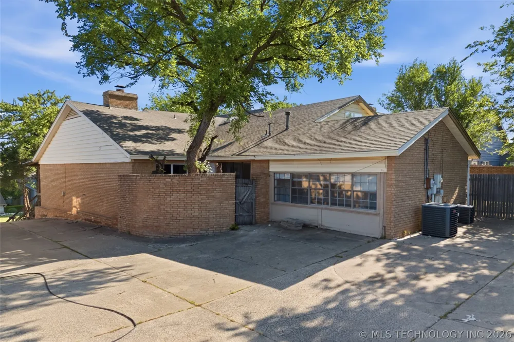 3928 E 60th Place Tulsa, OK 74135