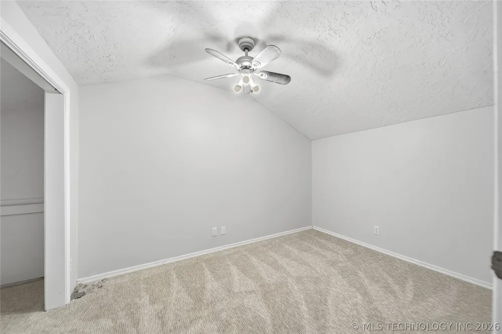3928 E 60th Place Tulsa, OK 74135