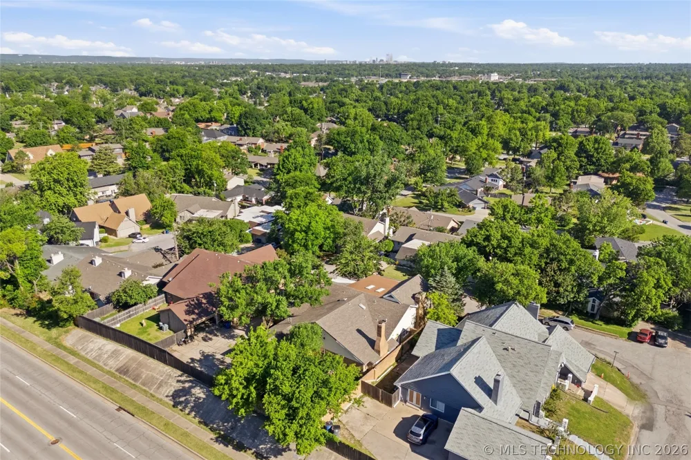 3928 E 60th Place Tulsa, OK 74135