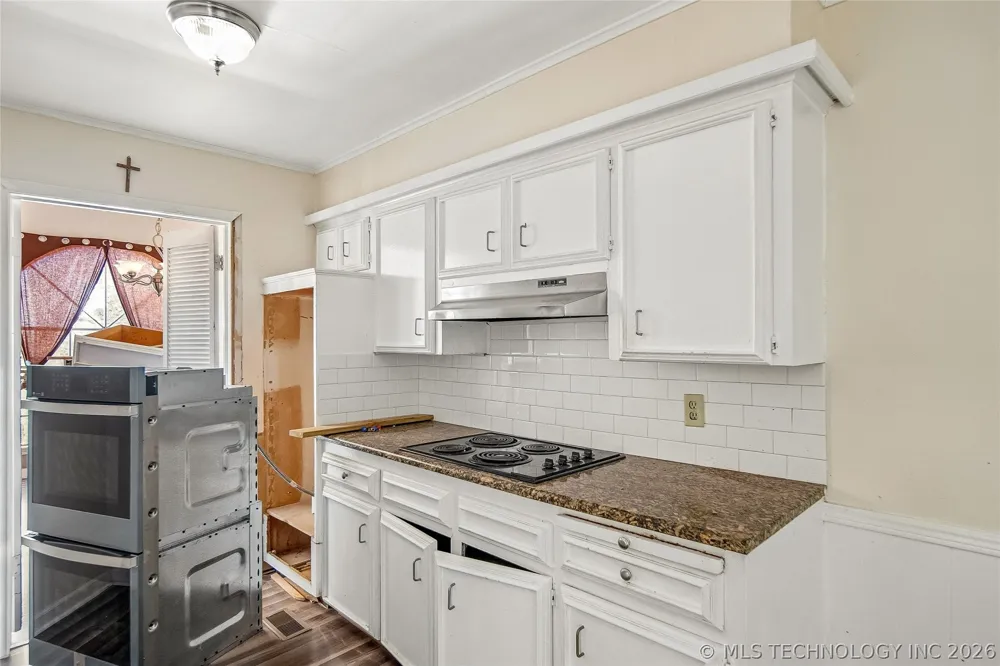 3928 E 60th Place Tulsa, OK 74135