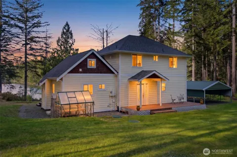6971 NE Tahuya Blacksmith Road