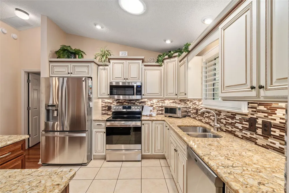 991 BARRYMOORE LOOP The Villages, FL 32162