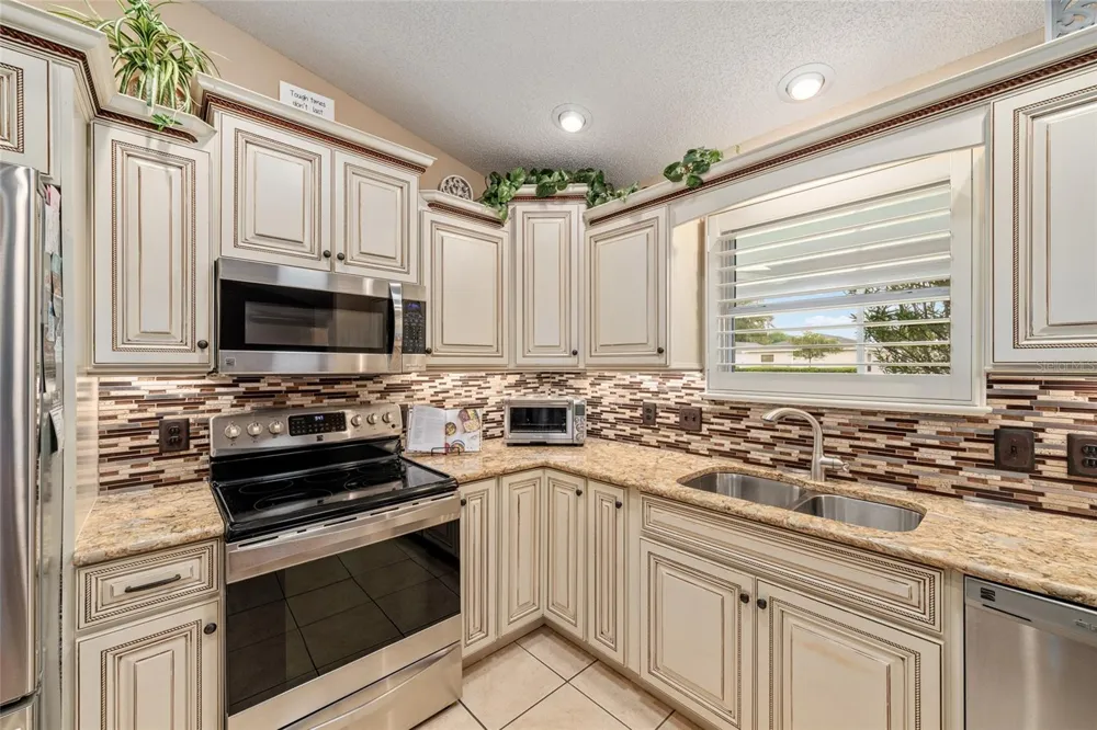 991 BARRYMOORE LOOP The Villages, FL 32162
