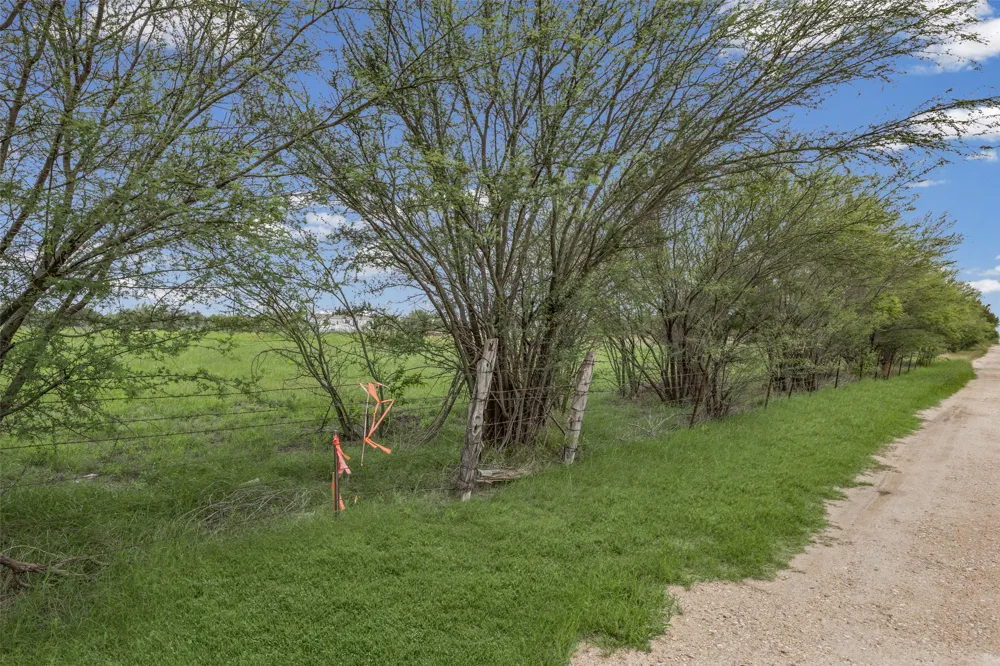 11622 Doyle Overton Road Mustang Ridge, TX 78719