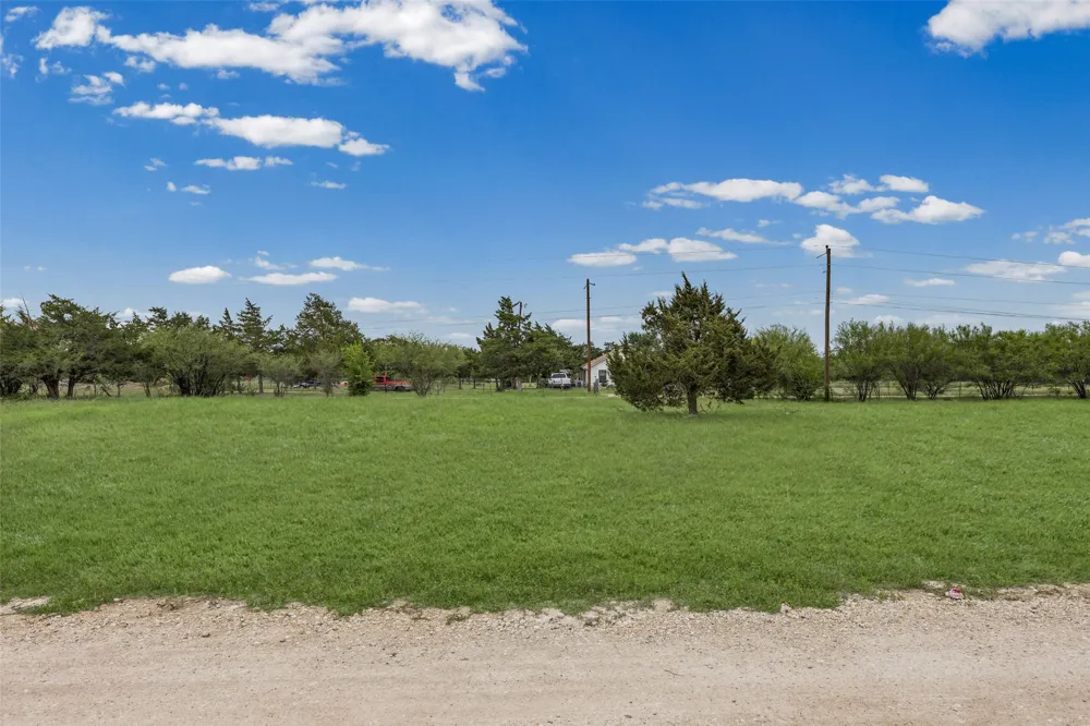 11622 Doyle Overton Road Mustang Ridge, TX 78719