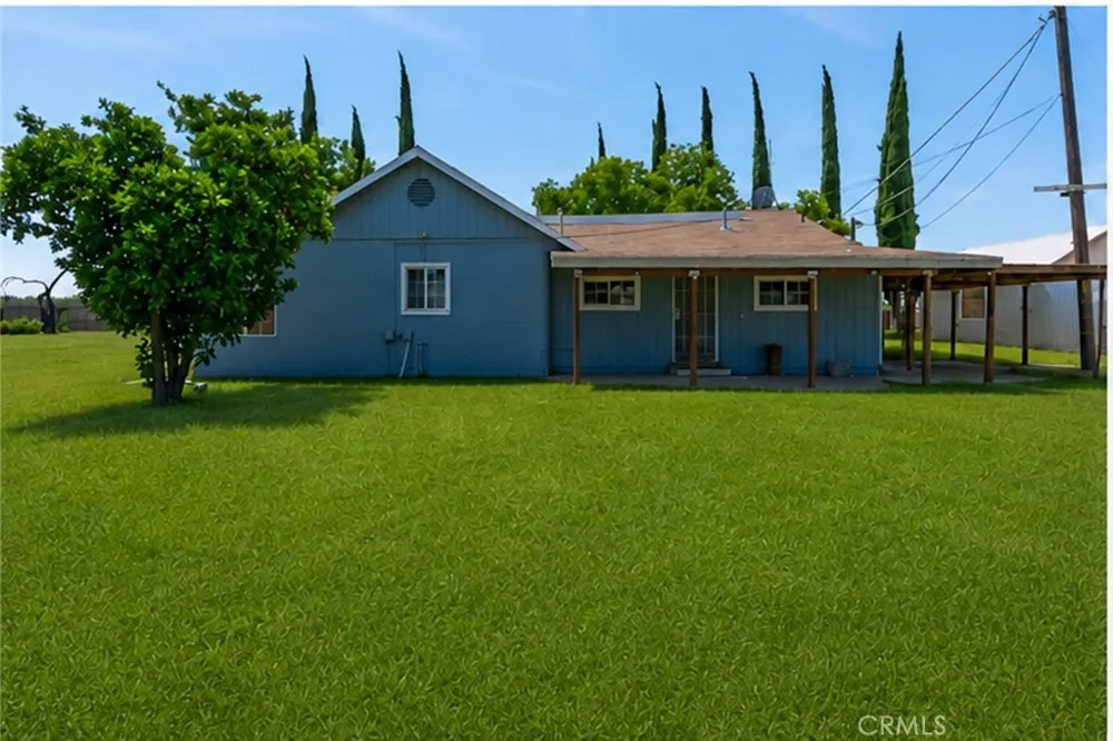 7251 Plainsburg Road Le Grand, CA 95333