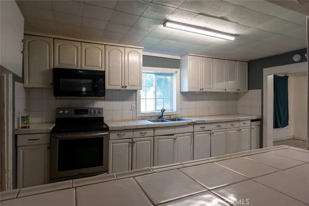 7251 Plainsburg Road Le Grand, CA 95333