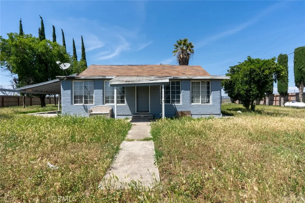 7251 Plainsburg Road Le Grand, CA 95333