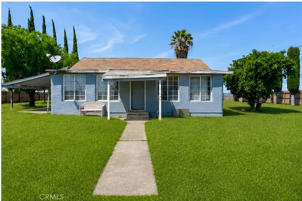 7251 Plainsburg Road Le Grand, CA 95333