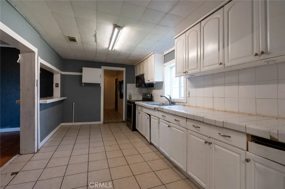 7251 Plainsburg Road Le Grand, CA 95333
