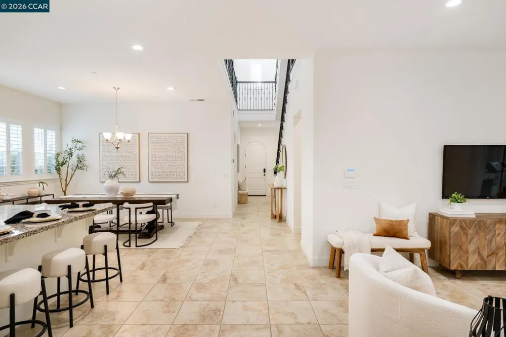 748 Roseum Ct San Ramon, CA 94582
