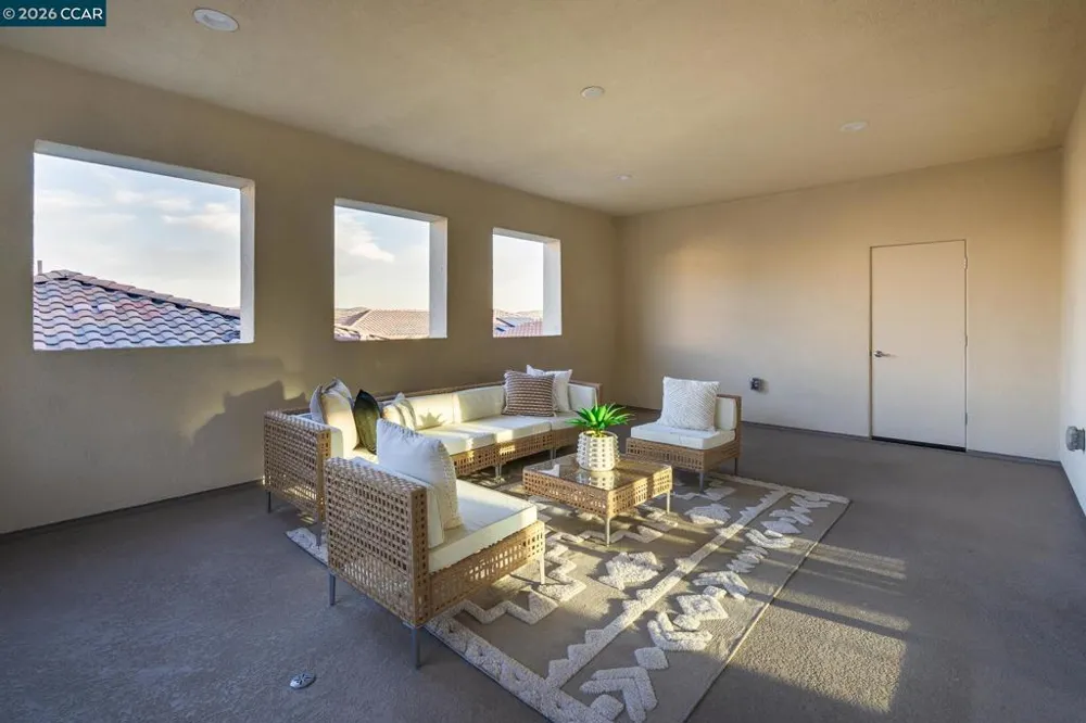 748 Roseum Ct San Ramon, CA 94582