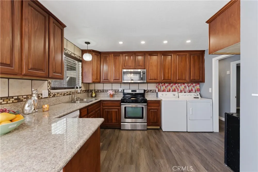 45514 12th Street Lancaster, CA 93534