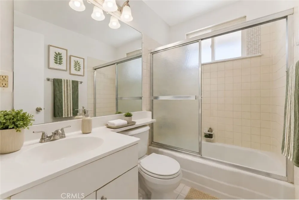 45514 12th Street Lancaster, CA 93534