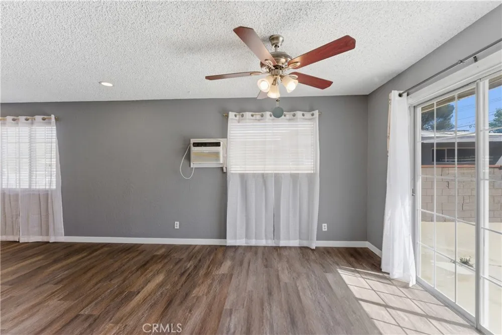 45514 12th Street Lancaster, CA 93534