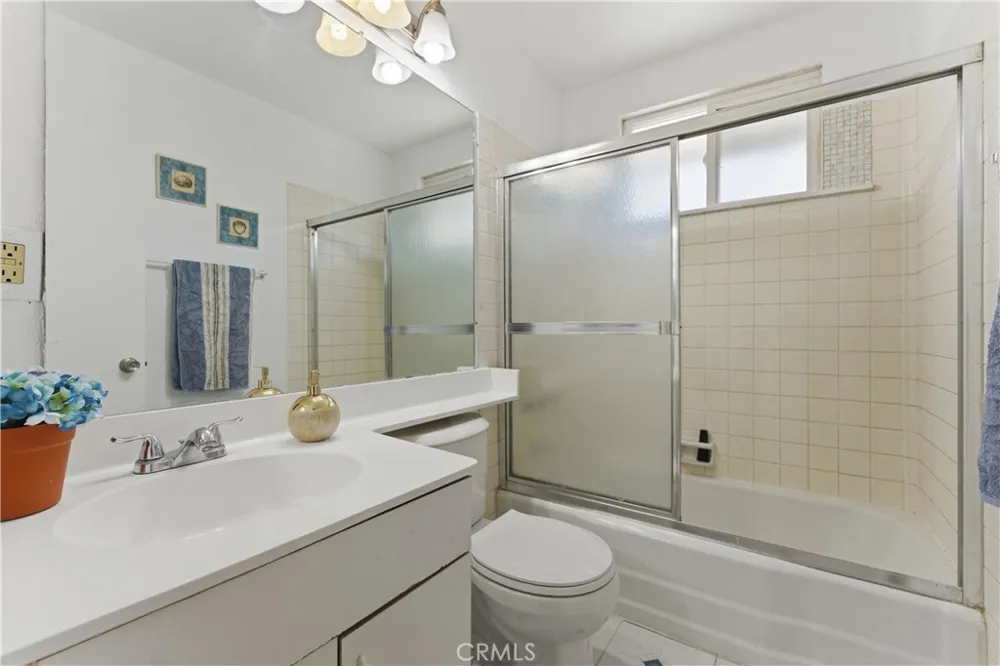 45514 12th Street Lancaster, CA 93534