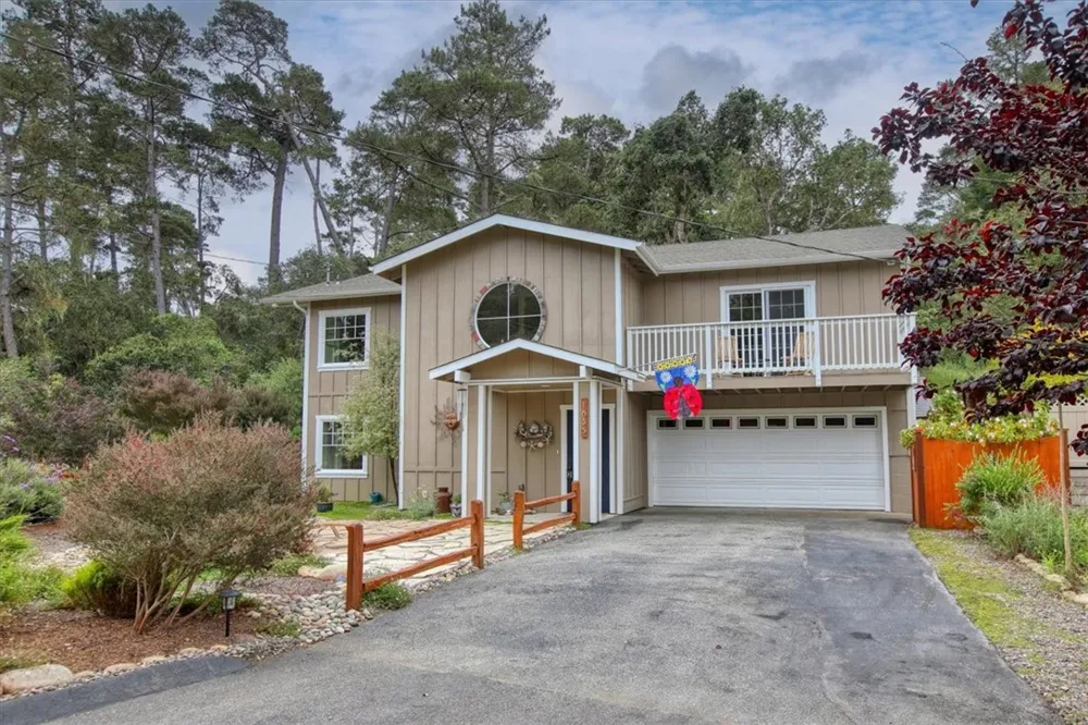 1835 Orville Avenue Cambria, CA 93428