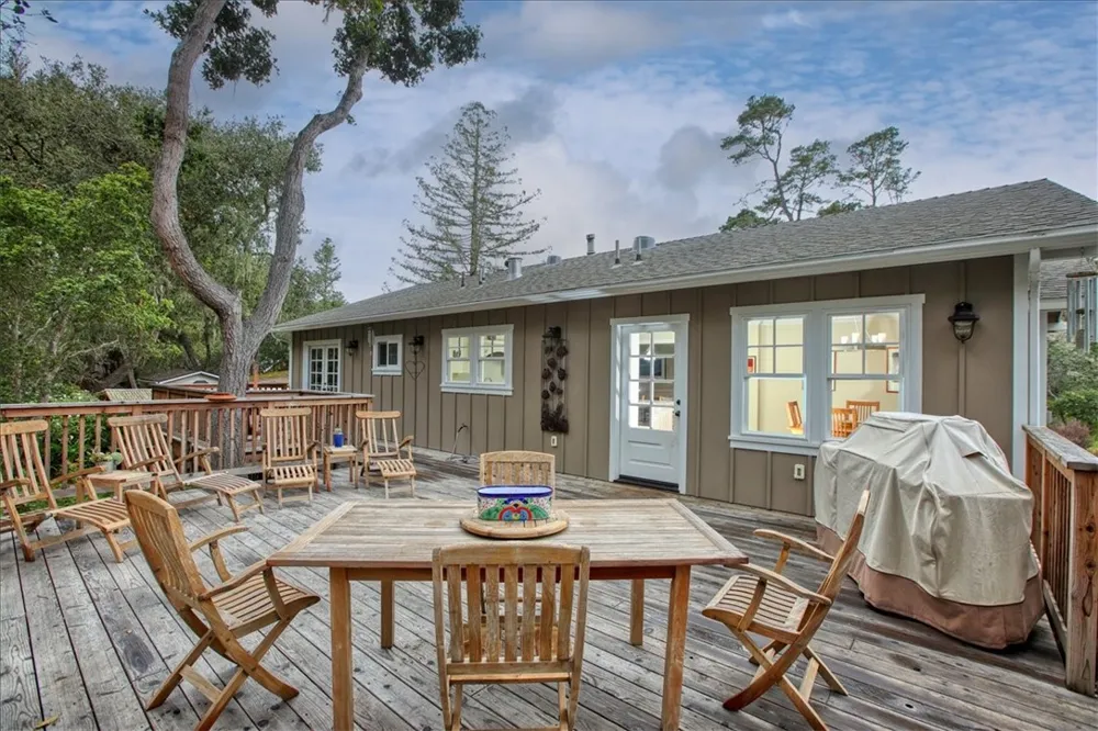1835 Orville Avenue Cambria, CA 93428