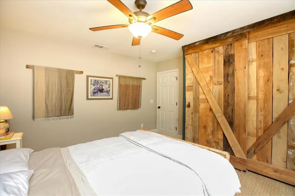 1835 Orville Avenue Cambria, CA 93428