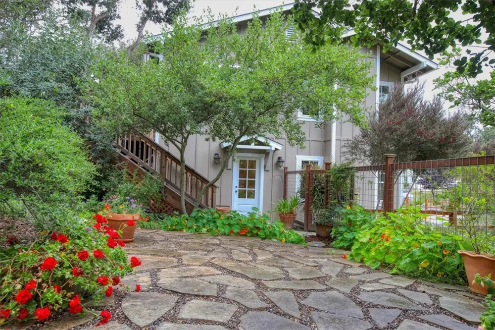 1835 Orville Avenue Cambria, CA 93428