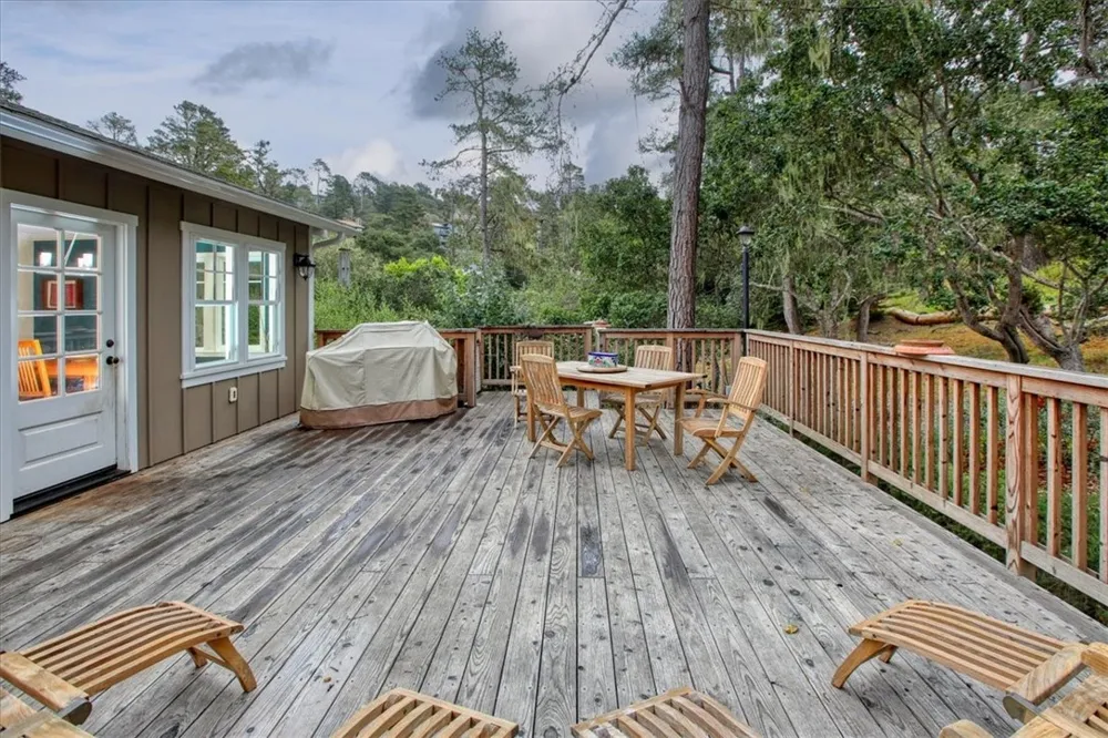 1835 Orville Avenue Cambria, CA 93428