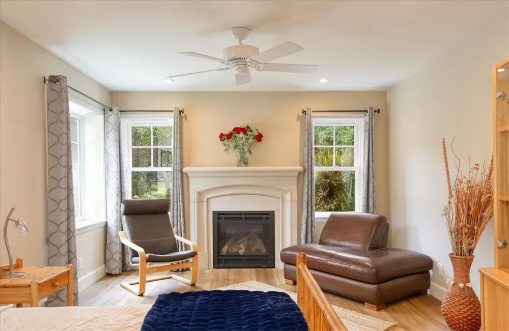 1835 Orville Avenue Cambria, CA 93428