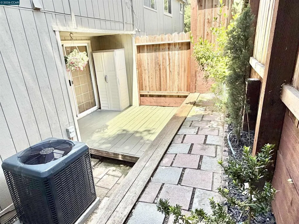 111 Ascot Ct #C Moraga, CA 94556