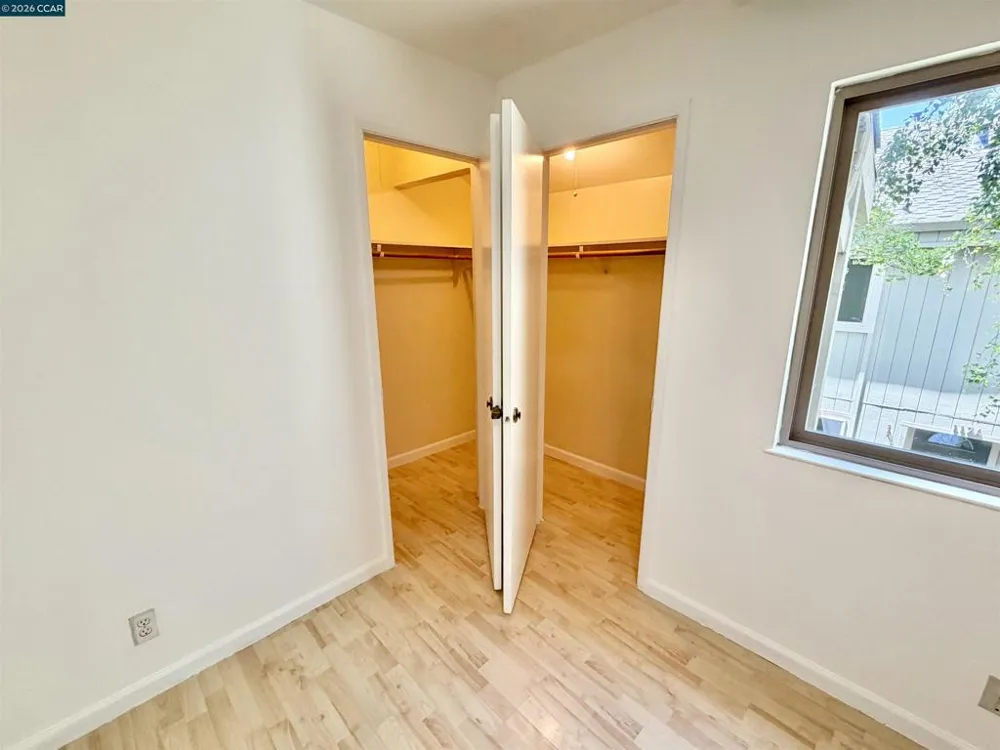 111 Ascot Ct #C Moraga, CA 94556