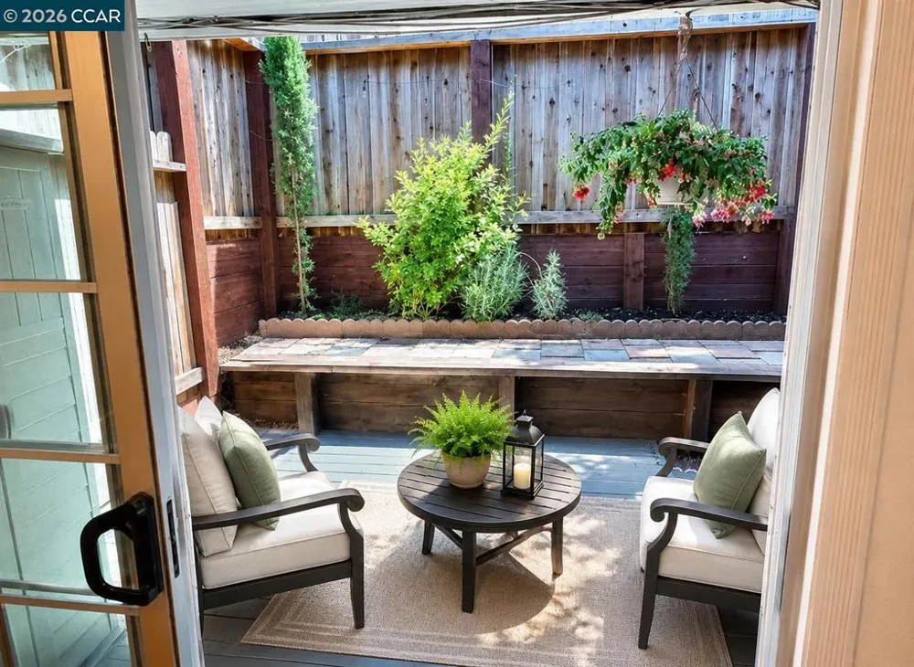 111 Ascot Ct #C Moraga, CA 94556