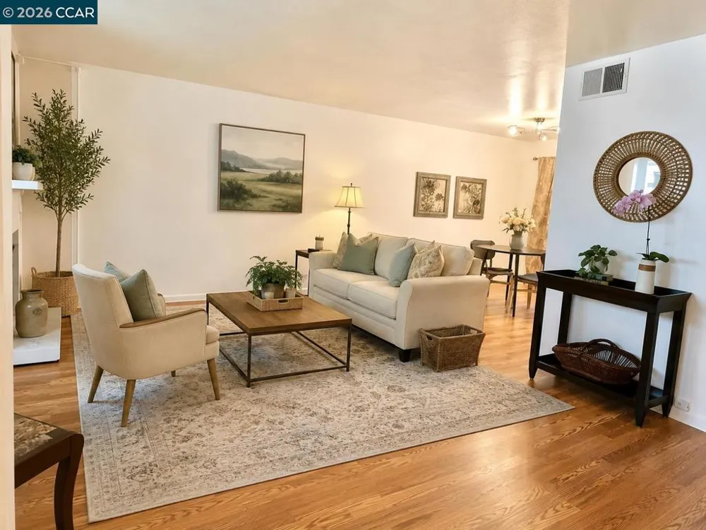 111 Ascot Ct #C Moraga, CA 94556