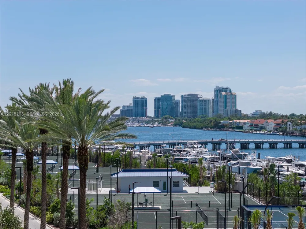 3 Grove Isle Dr #C410 Miami, FL 33133