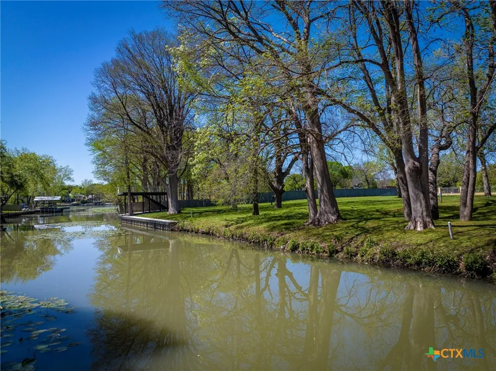 108 Cypress Way McQueeney, TX 78123