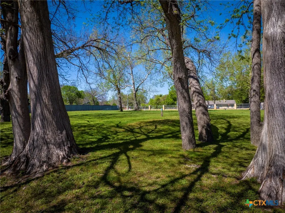 108 Cypress Way McQueeney, TX 78123